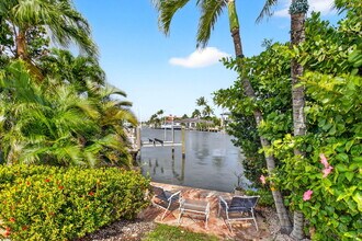 30 Spanish River Dr in Boynton Beach, FL - Building Photo - Building Photo