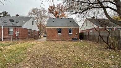 855 John Daly St in Inkster, MI - Building Photo - Building Photo