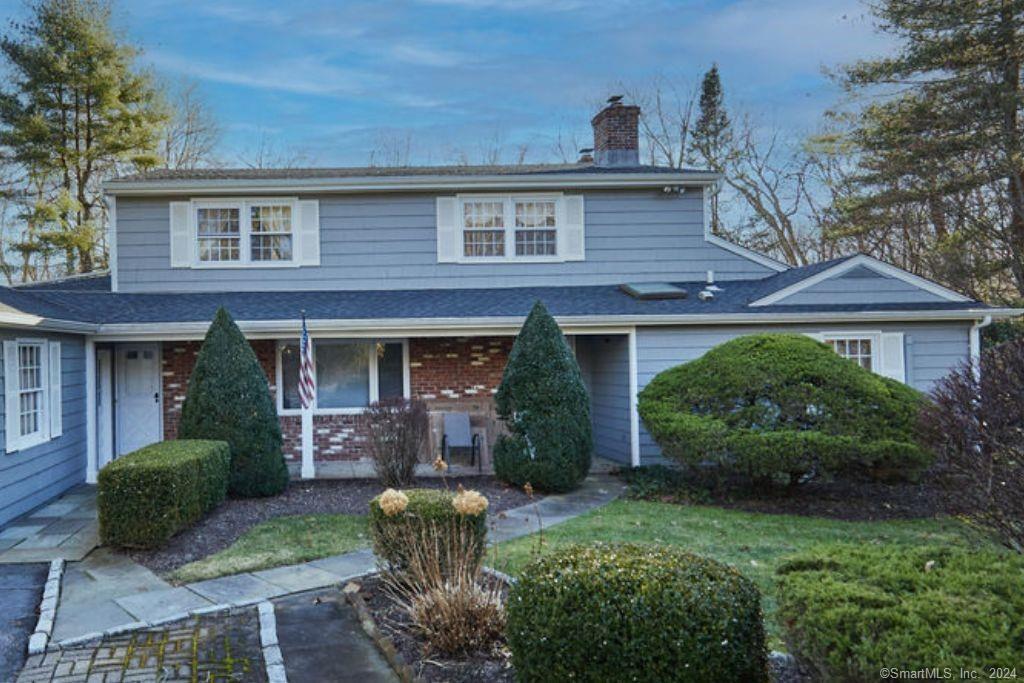4 Fermily Ln in Westport, CT - Building Photo