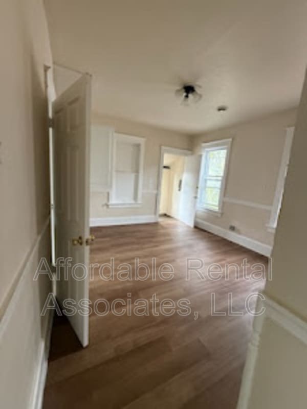 505 W Maple St in Milwaukee, WI - Building Photo - Building Photo