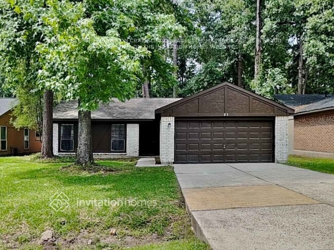 property at 21 Dellforest Ct