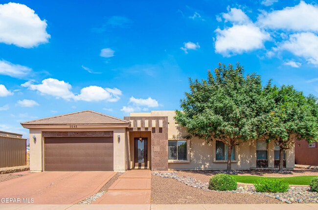 property at 5648 Valley Oak Dr