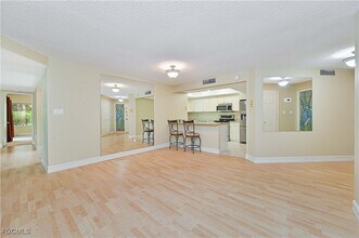 975 Palm View Dr in Naples, FL - Building Photo - Building Photo