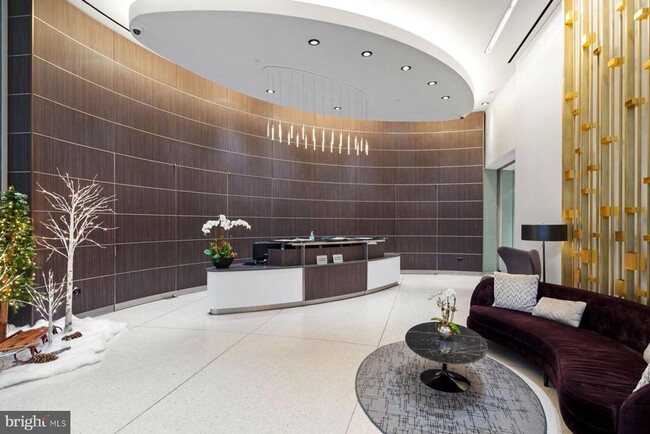 2101 Market St in Philadelphia, PA - Building Photo - Building Photo