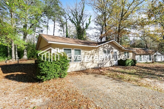 923 Edgehill in Benton, AR - Building Photo - Building Photo