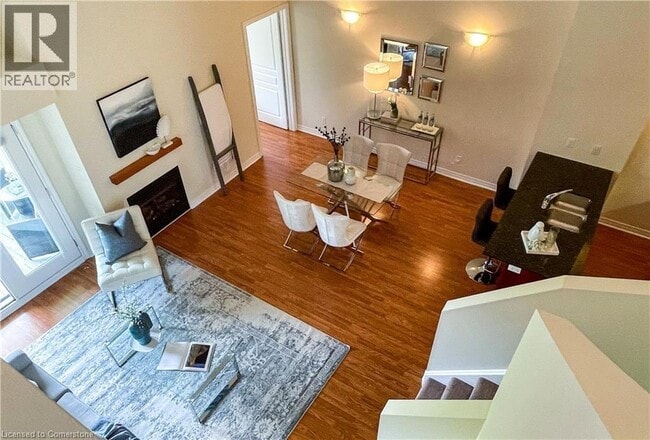 property at 8 Brandy Ln Dr