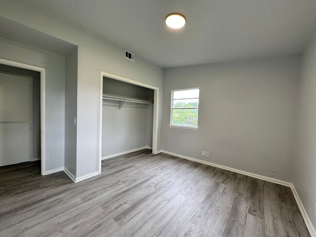 244 E 54th St N in Tulsa, OK - Building Photo - Building Photo