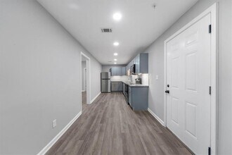 5399 Northland Dr NE in Atlanta, GA - Foto de edificio - Building Photo