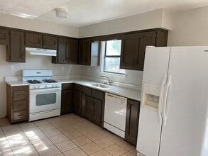 224 Shawnee Ct SE in Albuquerque, NM - Building Photo - Building Photo
