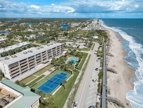 4141 Ocean Dr, Unit 504 in Vero Beach, FL - Building Photo - Building Photo