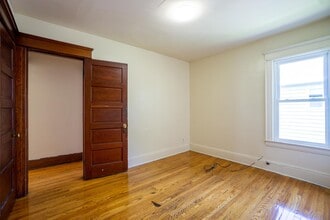 725 Livingston Ave in Syracuse, NY - Building Photo - Building Photo
