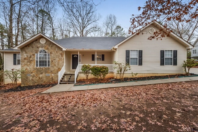 property at 709 Miami Ct