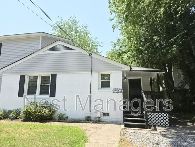 property at 1905 White St