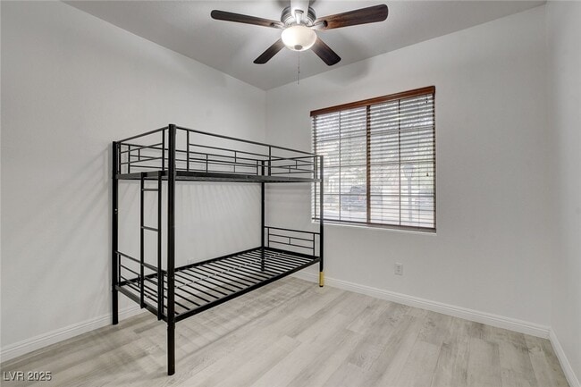 property at 8125 Chestnut Hollow Ave