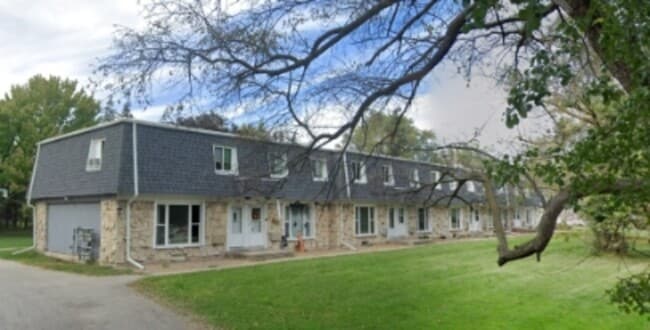 property at 715 S Timmers Ln