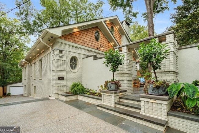 property at 407 8th St NE