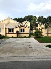 20554 SW 93rd Ave in Cutler Bay, FL - Building Photo - Building Photo