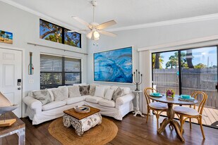 91 Heather Point Ct, Unit 91 in New Smyrna Beach, FL - Building Photo