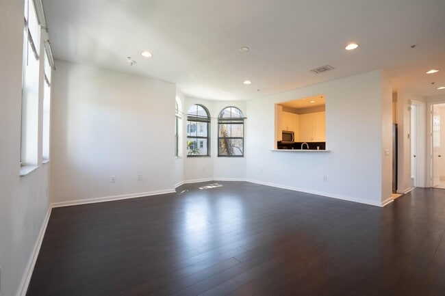 property at 1356 Piazza Pitti