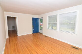 5019 Raywood Ln in Nashville, TN - Building Photo - Building Photo