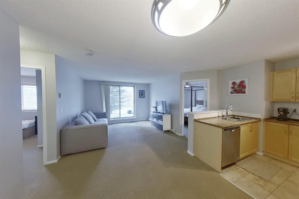 16969-2124 24 St SW in Calgary, AB - Building Photo
