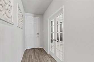 10049 Adams Ln in Krugerville, TX - Building Photo - Building Photo