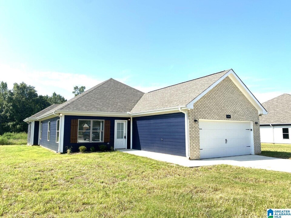358 Shady Ln in Hazel Green, AL - Building Photo