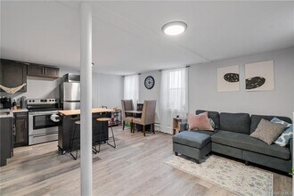 29 Hooker Ave-Unit -1 in Poughkeepsie, NY - Building Photo - Building Photo