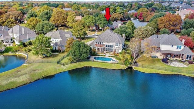 905 Brazos Dr