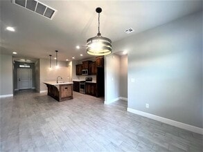 10012 Glover River Dr in Yukon, OK - Building Photo - Building Photo