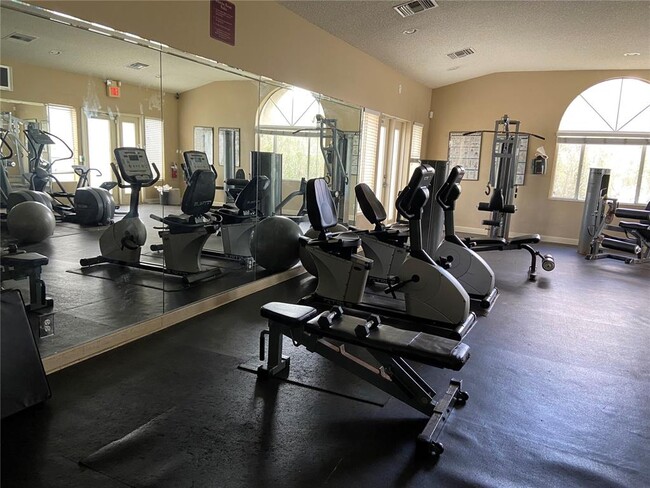 631 Lyons Rd, Unit 12206 in Coconut Creek, FL - Foto de edificio - Building Photo