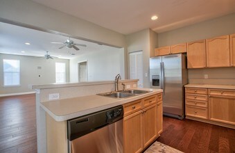 2106 Merrifield Ln in Tallahassee, FL - Building Photo - Building Photo