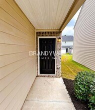 3618 Oakleaf Pass in Fairburn, GA - Foto de edificio - Building Photo