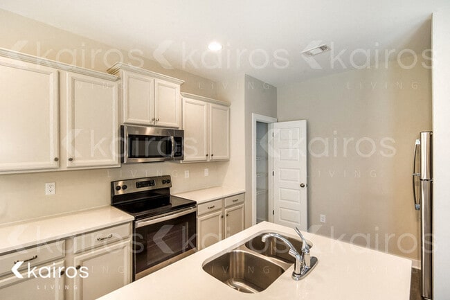 11551 Crimson Ridge Rd in Brookwood, AL - Building Photo - Building Photo