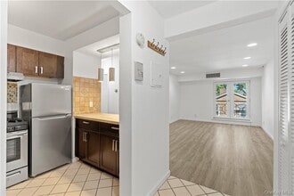 501 N Barry Ave in Mamaroneck, NY - Building Photo - Building Photo