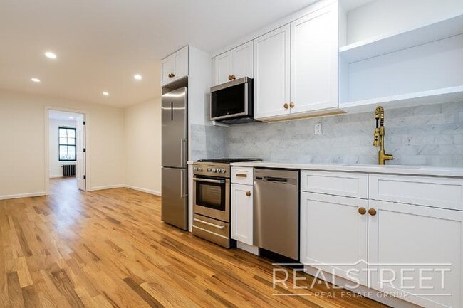 Brand New 2 Bed with Private Yard Bed Stuy in Brooklyn, NY - Building Photo - Building Photo