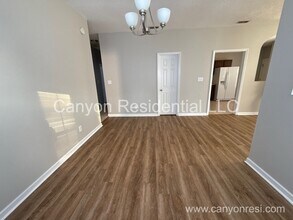 3816 Goforth Dr in Hope Mills, NC - Building Photo - Building Photo