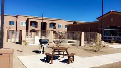 Spring River Luxury Apartment Homes in Roswell, NM - Building Photo - Building Photo