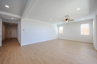 12053 Calle de Pompas W in Peoria, AZ - Building Photo - Building Photo