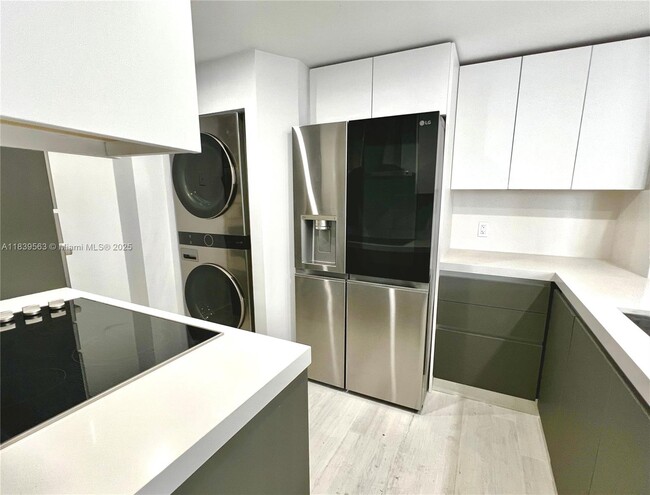 property at 701 Brickell Key Blvd