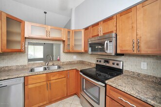 905 Barbados Ave in Melbourne, FL - Building Photo - Building Photo