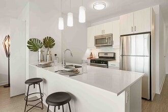 11 E 9th St in Chicago, IL - Foto de edificio - Building Photo