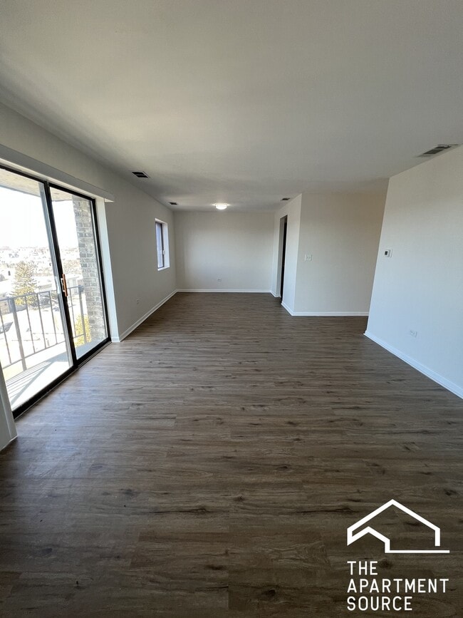 2310 N Harlem Ave in Elmwood Park, IL - Building Photo - Building Photo