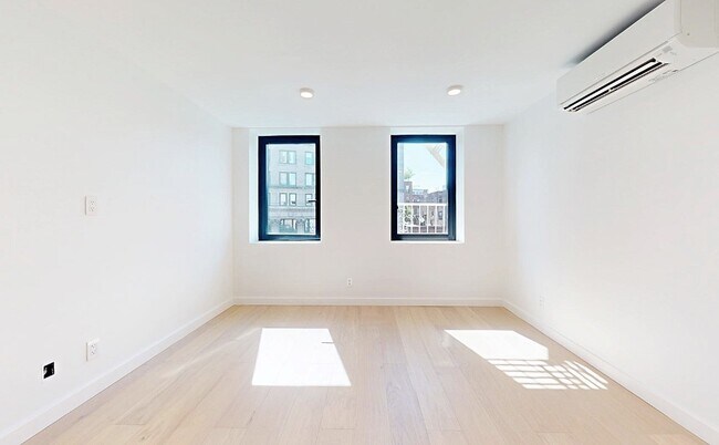 224 Lafayette St, Unit 3 in New York, NY - Building Photo - Building Photo