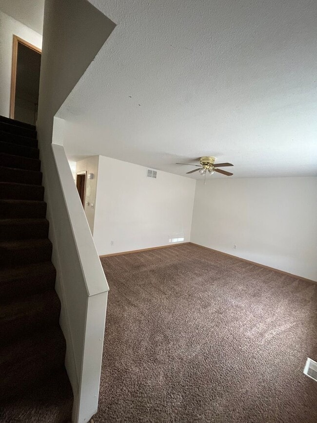 410 Kensington Park in Jefferson City, MO - Building Photo - Building Photo