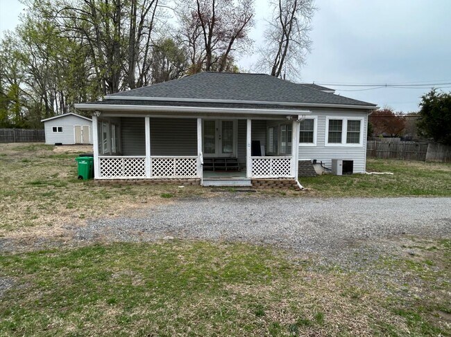 6340 Bell Station Rd in Glenn Dale, MD - Building Photo - Building Photo