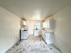 229 East 28th St N in Tulsa, OK - Building Photo - Building Photo