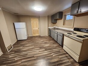 1517 Walnut St in Harrisburg, PA - Building Photo - Building Photo