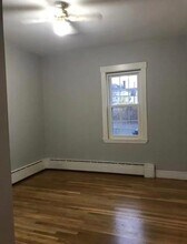1106 W Rock Spring Rd in Greenville, NC - Building Photo - Building Photo