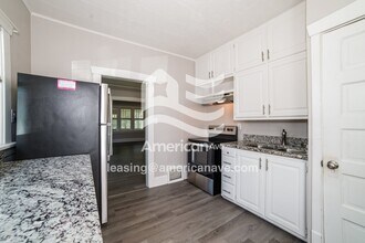 712 Summer St in Pekin, IL - Building Photo - Building Photo